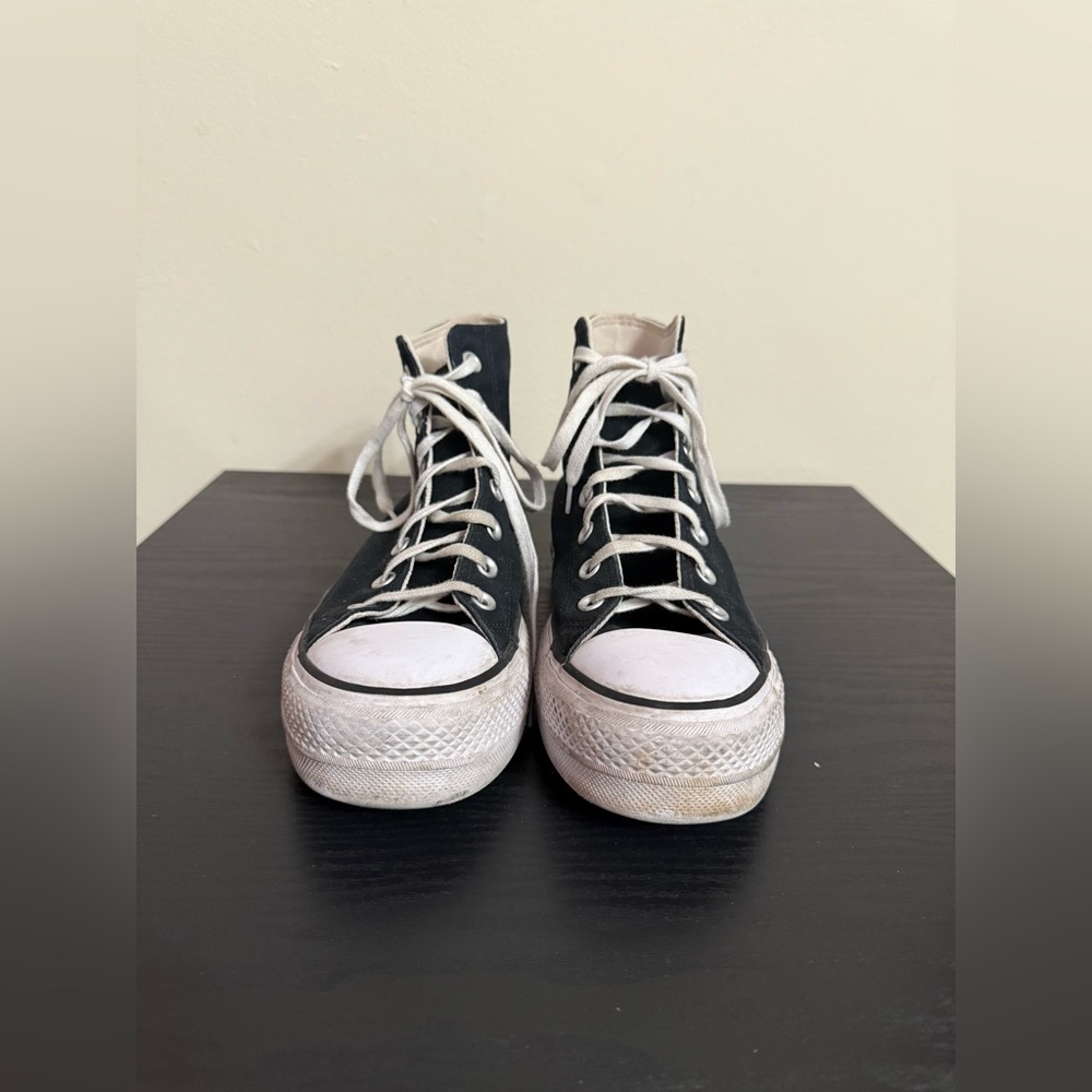 Converse Chuck Taylor All Star Black High Top Sneakers Women’s Sz 8.5 US - Picture 2 of 9
